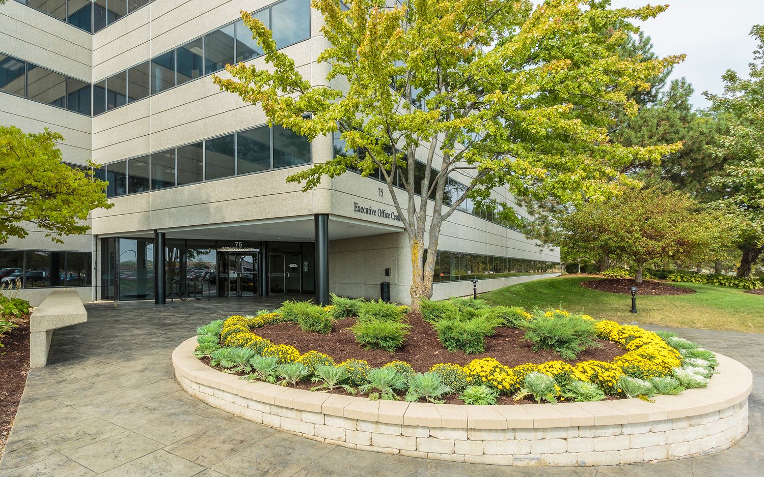 Fox Valley Executive Center: 75 Executive Dr, Aurora, IL 60504